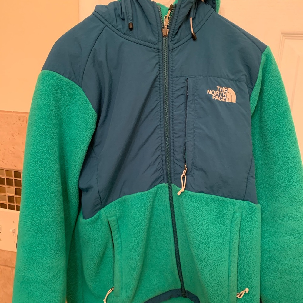 The North Face Denali Jacket w/ Hood
